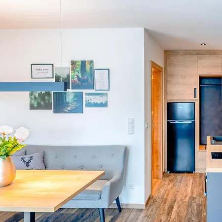 Landhaus Waidmannsheil Апартаменты *