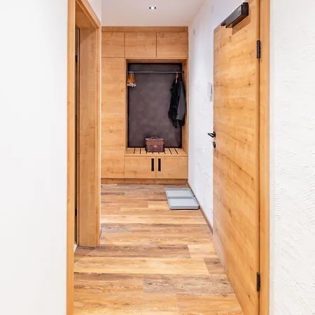Waidmannsheil Apartman *